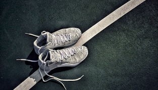 开云体育vip-英超球队动态体能管理提升赛季表现稳定性，英超球队战术