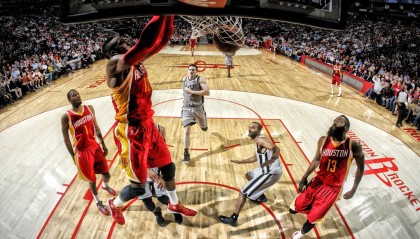 开云体育最新地址-火箭主场加时险胜湖人，火箭对湖人双加时