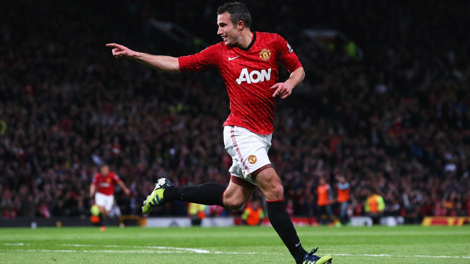 英超球队动态体能管理提升赛季表现稳定性，英超球队战术