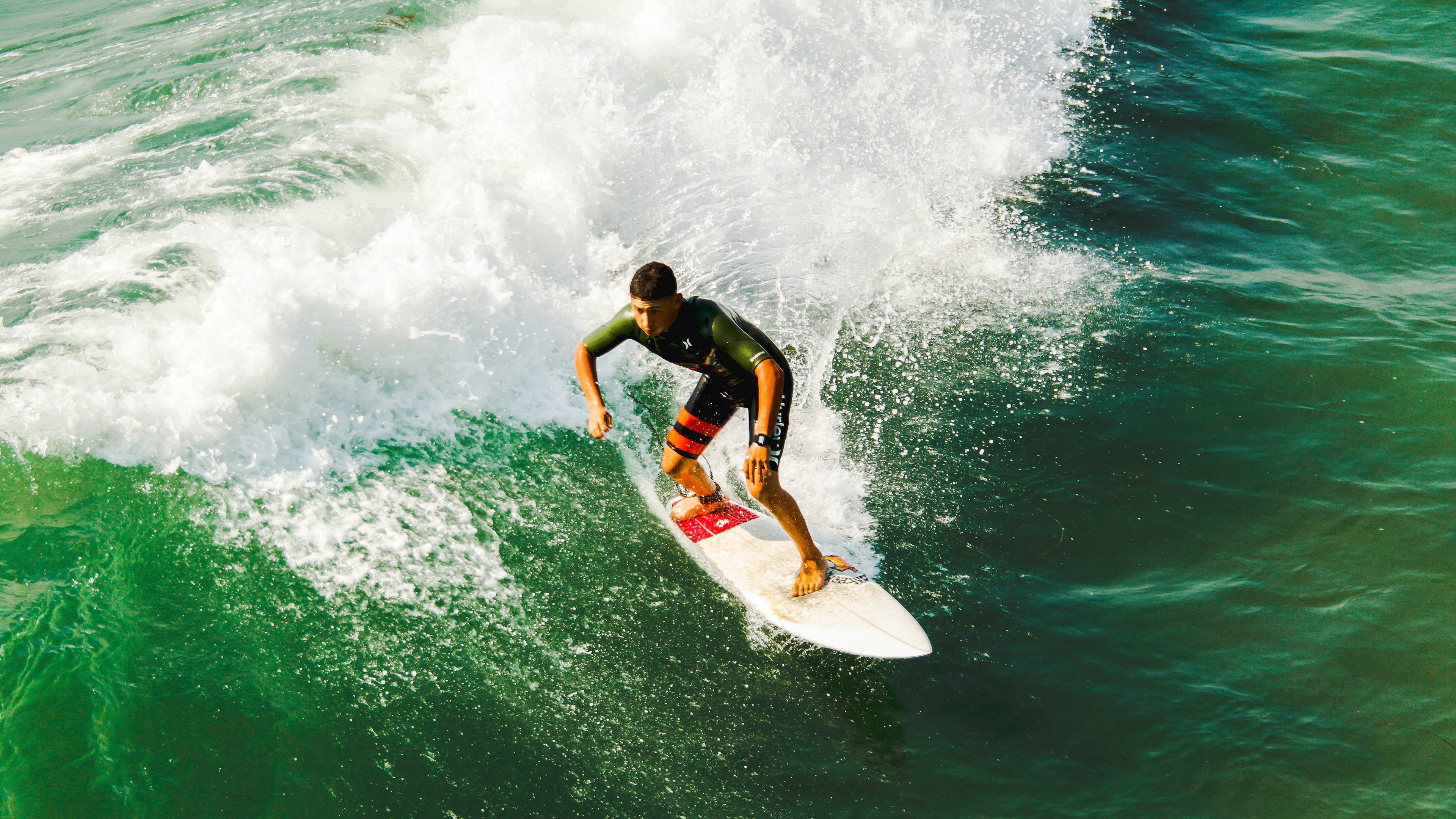 场上情绪管理是否是MVP球员的共性,场上情绪管理是否是mvp球员的共性之一